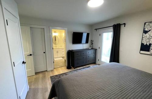 Wapato Point House | Downtown Manson convenient cottage 3BR/ 2BA.