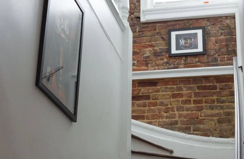 Downtown Memphis Apartment | Downtown Memphis The Rolling Stones Studio Apt 202