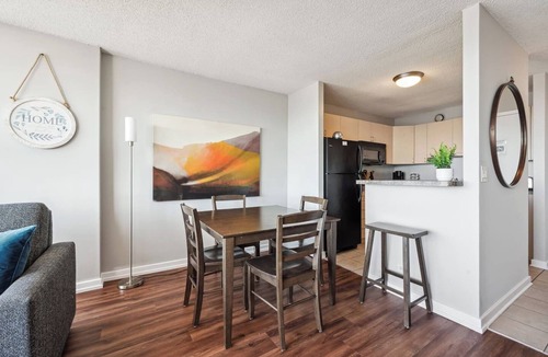 South Loop Condo | Downtown MICH AVE #20, Grant Park, Museums 2bd/2ba