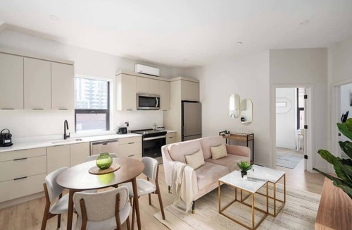 Griffintown Apartment | Downtown Montreal 3BR Oasis | 2BA + Outdoor Patio