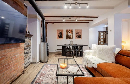 Shaughnessy Village Apartment | Downtown Montréal Gem | Walk Everywhere Easily