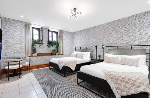 Milton Park Bed & Breakfast | Downtown Montreal | The Garden | 2 Beds, Private Bath, 65` TV, Bed & Breakfast