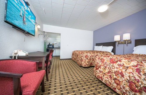 Gaylord Hotel | Downtown Motel