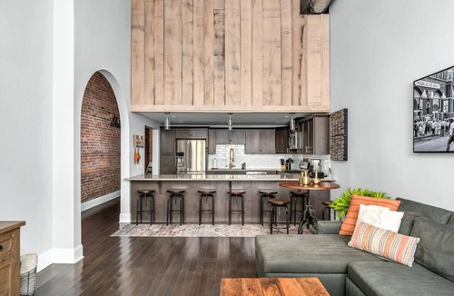 Downtown Nashville Condo | Downtown Music City Loft living! ~Steps from Broadway