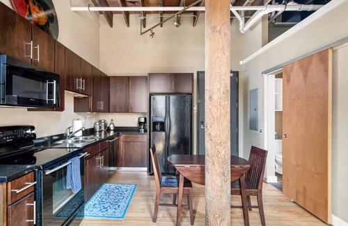 Downtown Nashville Condo | Downtown Music City Loft living! ~Steps to the Ryman and Broadway.