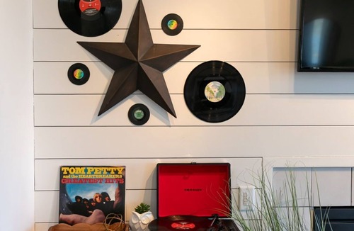 North Capitol Condo | Downtown Nashville Music City Riverfront Escape FREE PARKING