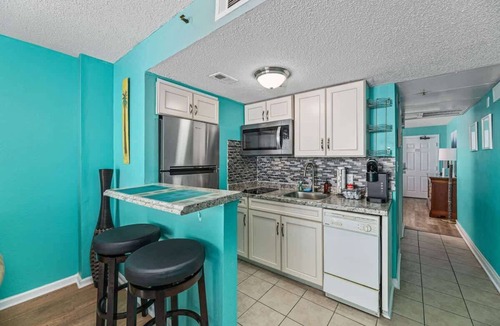 Myrtle Beach Condo | Downtown Oceanfront High Floor With Dream Views!