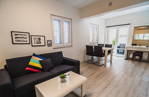 Vodice Apartment | Downtown Park Apartment with Balcony 5