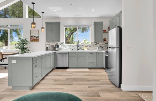 Paso Robles House | Downtown Paso: The Treetop Getaway
