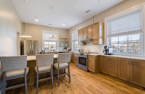 Harrisonburg Apartment | Downtown Penthouse - Walk to JMU w/parking