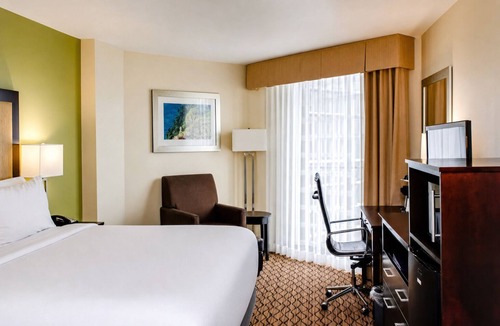 Central City Hotel | Downtown Pet-Friendly Unit | Near Texas Surf Museum & Coastal Exhibits