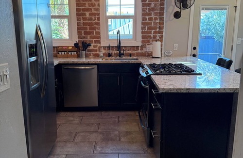 Roosevelt House | Downtown Phoenix Home - Prime Location, Close to Everything