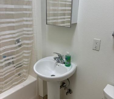 Alphabet Historic District Apartment | Downtown Portland Cozy Studio