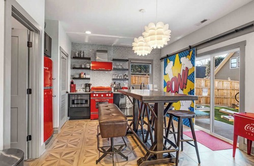 Germantown House | Downtown Private Backyard Oasis 5 min to Broadway