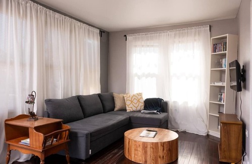 Eastside Promise Neighborhood House | Downtown Private Casita w/Pool