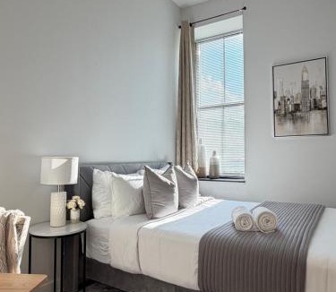 Downtown Apartment | Downtown Providence 2BR,2BA Stay, Near Brown and Convention