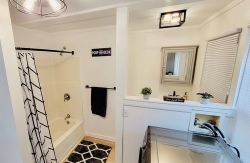 Alexandria Bay Other | Downtown Renovated Retreat – Walk to Tours & Dining!