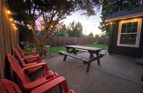 Stafford - Tualatin Valley House | Downtown Retreat