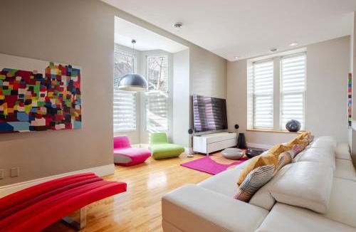 Shaughnessy Village House | Downtown Retreat with Modern Comfort