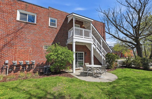 Rochester Apartment | Downtown Rochester Gem