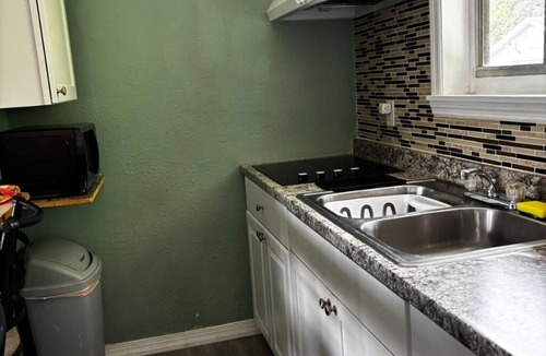Park East House | Downtown Sarasota Rental, 2 Units,4 Bedrooms,3 Baths, Sleeps 10, Lido Beach 6min