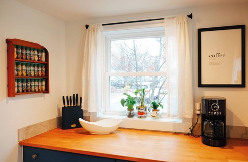 Saugerties House | Downtown Saugerties; Private Backyard with Firepit; Big Kitchen