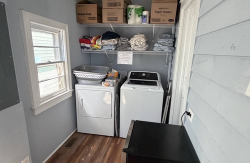 Cape Charles House | Downtown, Sleeps 9, Dog-friendly, Short Walk to the Beach