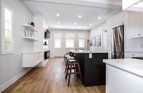 South End Apartment | Downtown South end central suite