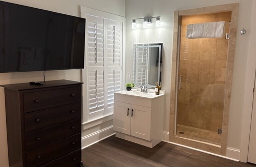 Downtown Bed & Breakfast | Downtown Southern Pines - The Jefferson Inn - Petite Queen Room