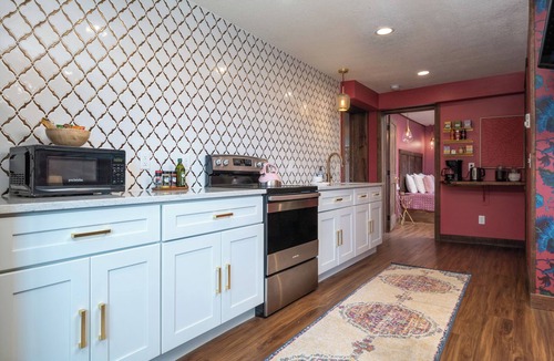 Prescott Condo | Downtown Stay | Rooftop & Game Room