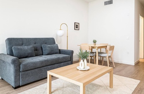 Downtown Tulsa Apartment | Downtown Stay/The Grand Combo Apartments