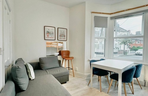 Downtown Tulsa Apartment | Downtown Stay/The Grand Combo Apartments