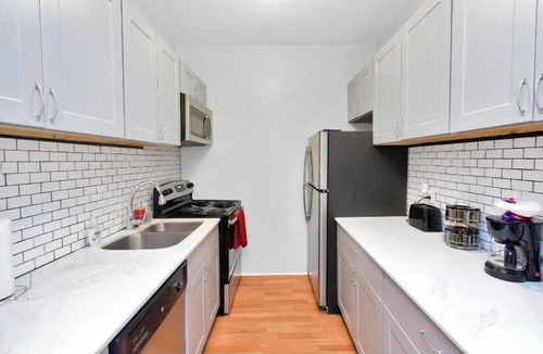 Central Business District Apartment | Downtown Studio by Toyota Center/Minute Maid/George R Brown