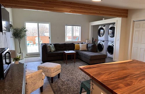 Moscow Apartment | Downtown Studio - White