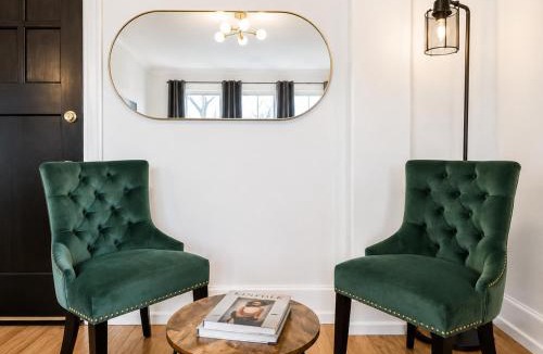 East Avenue Apartment | Downtown StudioQueen BedWi-FiHigh Falls