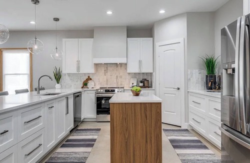 Eastside Promise Neighborhood House | Downtown Stunner! Close to Alamodome, Downtown, & Pearl