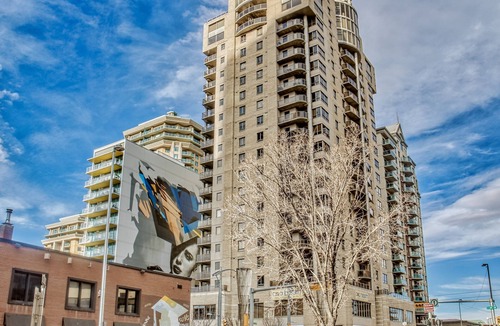 Hillhurst Condo | Downtown Sub Penthouse W City Views