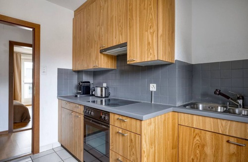Wipkingen Apartment | Downtown Suite · Helle 2-SZ Wohnung in Wipkingen