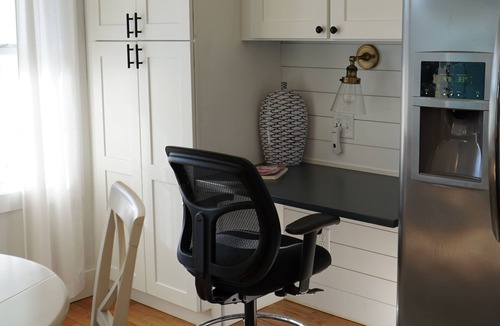 Southport House | Downtown Sunshine Cottage & GolfCart