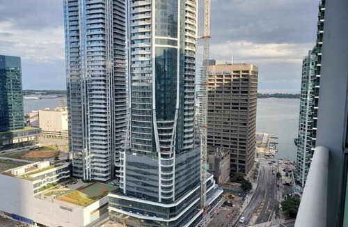 Financial District Apartment | Downtown Toronto 2BR/2BA | Unbeatable Lake & City Views | Free Parking!