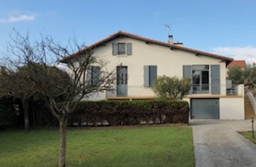 Bonnefoy-Roseraie-Gramont House | Downtown Toulouse house with pool