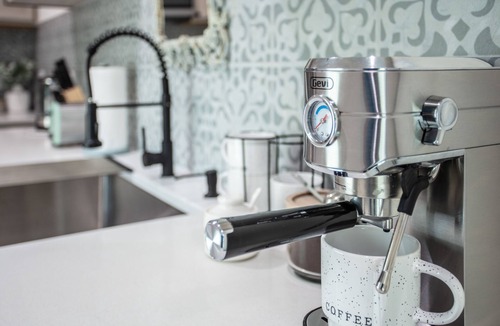 Springfield Apartment | Downtown Townhome