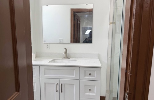 Guelph Apartment | Downtown/university of Guelph Residence room 3