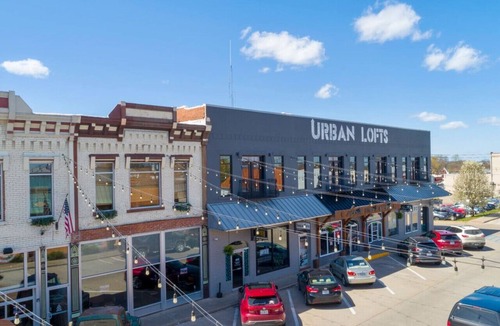 Perryville Apartment | Downtown Urban Loft above Restaurant