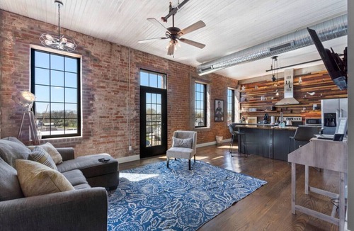 Perryville Apartment | Downtown Urban Loft above Restaurants