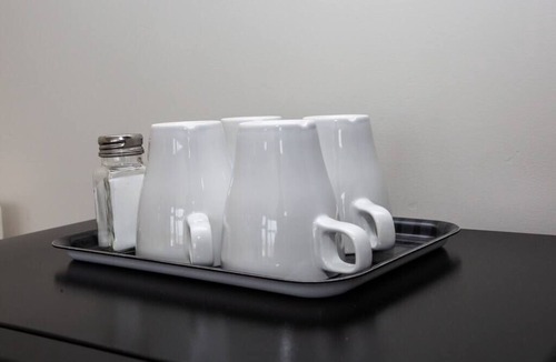 Bankers Hill Apartment | Downtown View 4 Sleepers Studio- Great for Getaway