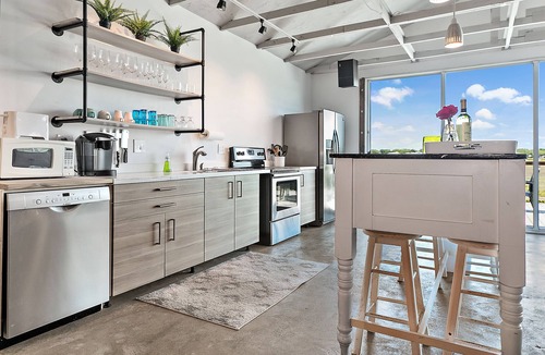 Downtown Historic District House | Downtown Waterfront Old Recycling Plant Loft