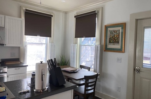 Williamstown Apartment | Downtown | Waterfront | Walk to Shops