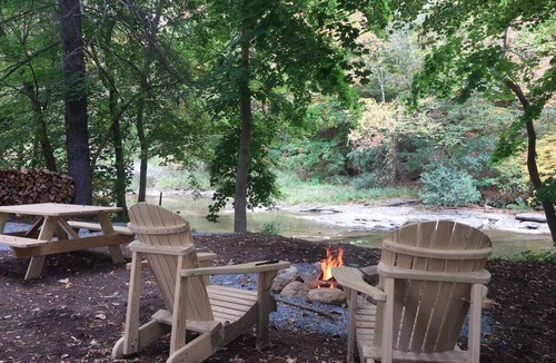 Williamstown Apartment | Downtown | Waterfront | Walk to Shops