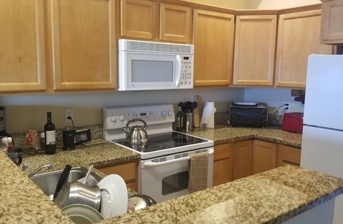 Central Business District Condo | Downtown Waterview Condo